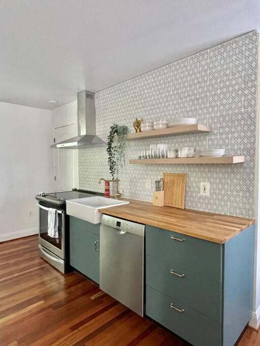 Brand New, Cozy, Modern, One-Bedroom Apartment Falls Church Exteriér fotografie